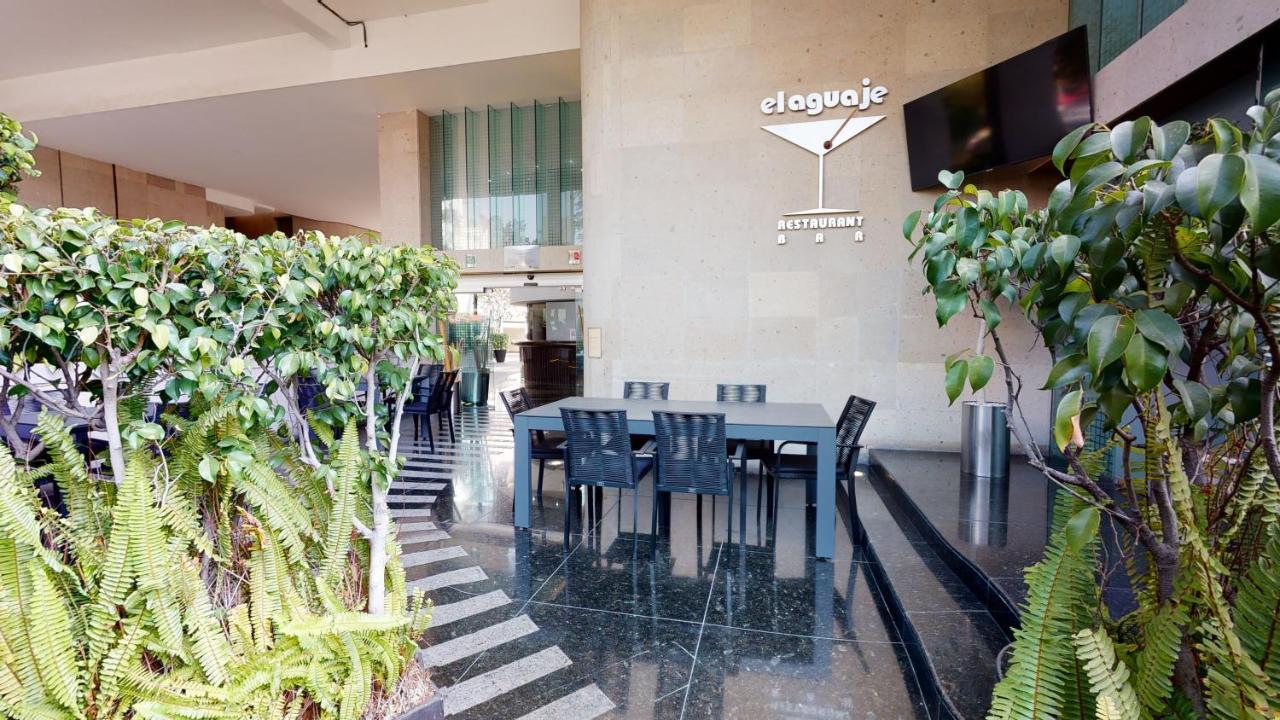 Hotel Patriotismo メキシコシティ エクステリア 写真